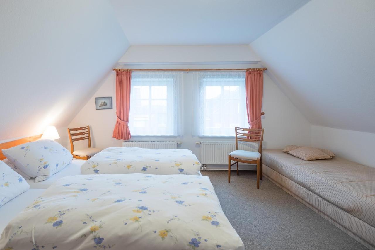 Direkt Am Deich - Ferienwohnung Amrum Im Gaestehaus Am Badedeich Dagebüll Exteriér fotografie